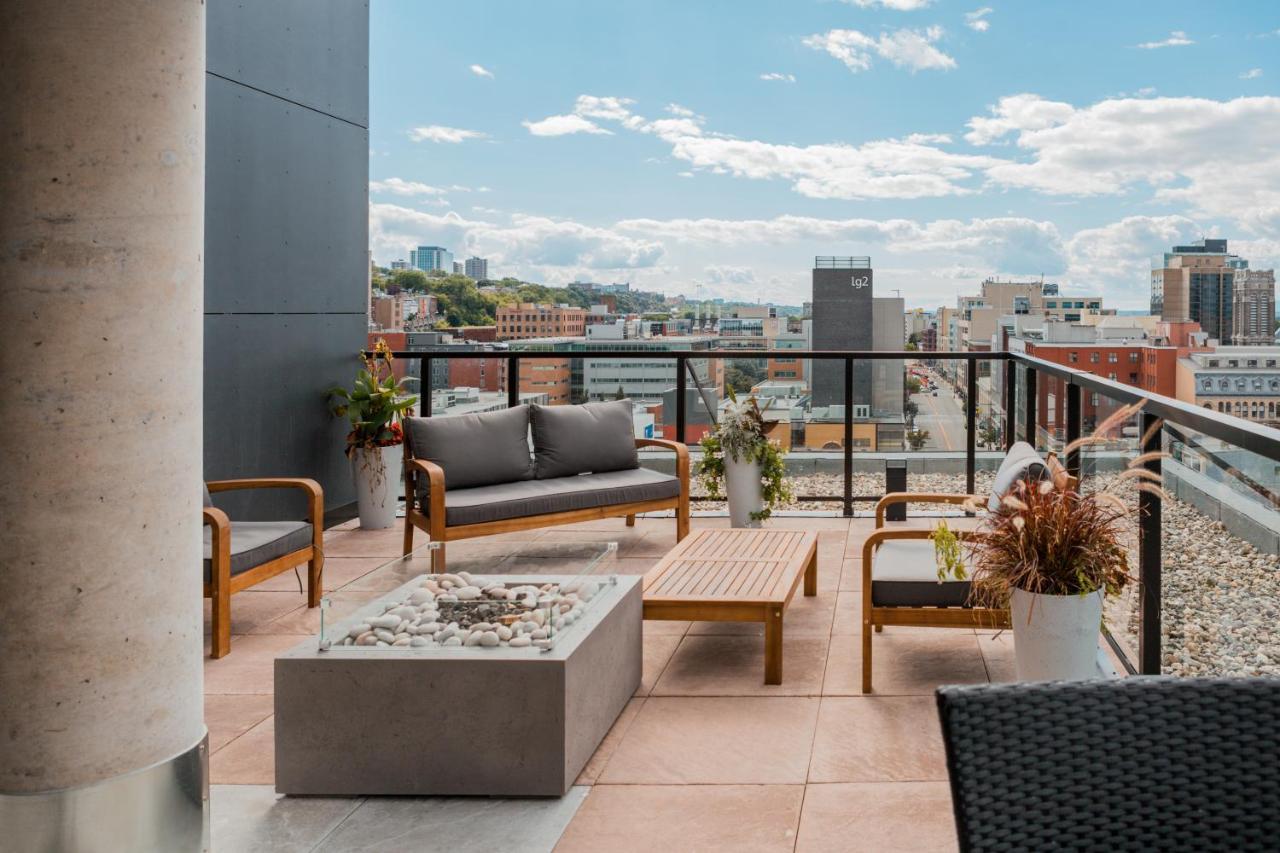 Condo Mid-Century Modern Style - Pool/Terrace Québec Exterior foto